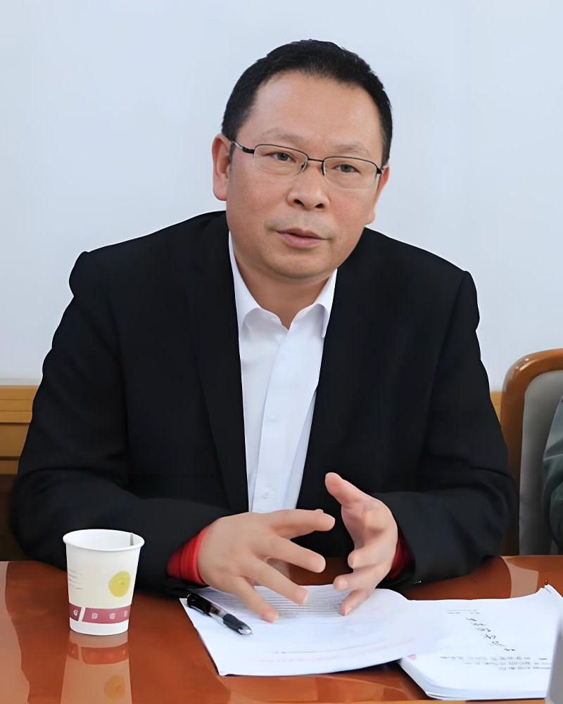 张瑞先生：学者、作家、著名报人、